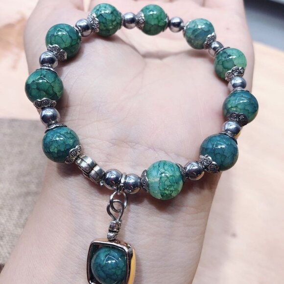 Cracked Stone Bracelet - Picture 1 of 2